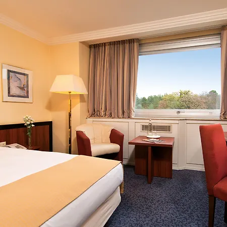 Leonardo Frankfurt South 4*