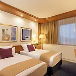 Hotel Leonardo Frankfurt South 4*