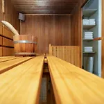 Hotel Leonardo Frankfurt South 4*