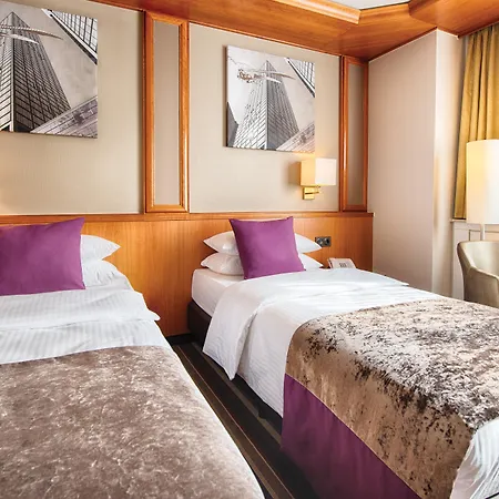 Leonardo Frankfurt South Hotel 4*