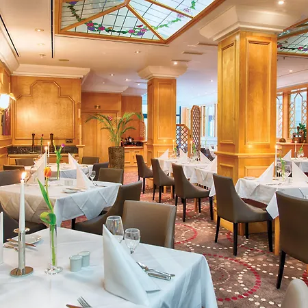 Leonardo Frankfurt South Hotel 4*