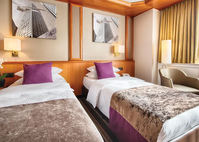 法兰克福市南莱昂纳多酒店 酒店 4*