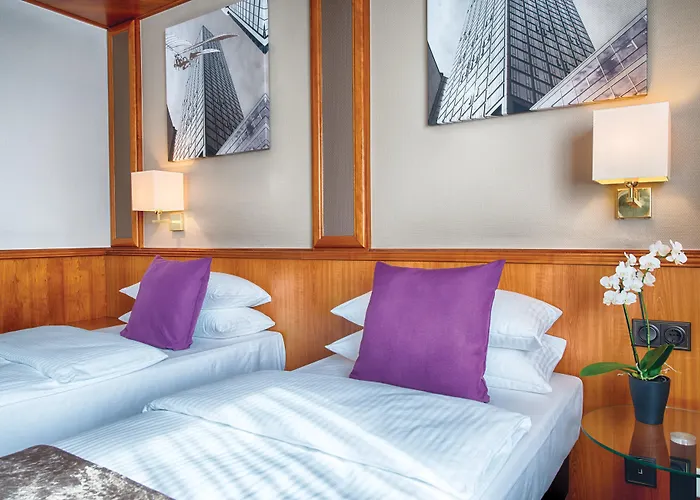 Leonardo Frankfurt South Hotel 4*