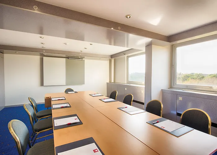 Leonardo Frankfurt South Hotel 4*