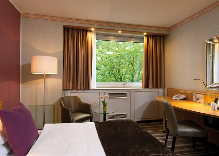 Отель Leonardo Frankfurt South 4*