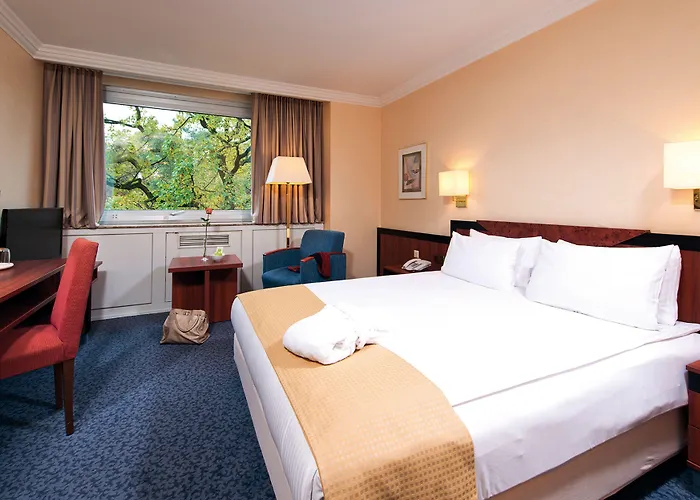 Leonardo Frankfurt South 4*