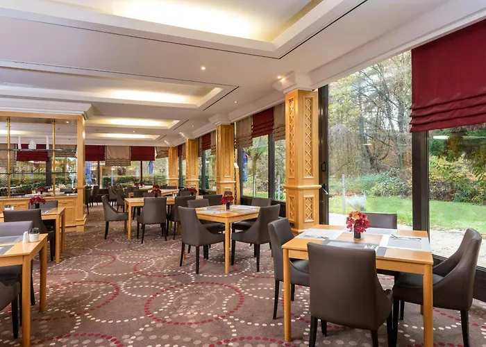 Otel Leonardo Frankfurt South 4*