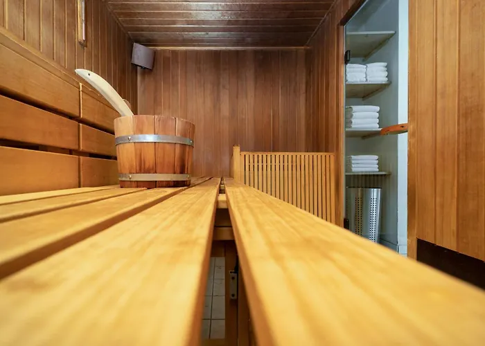 Hotell Leonardo Frankfurt South 4*