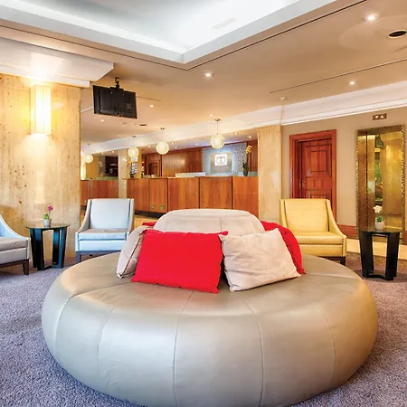 Hotel Leonardo Frankfurt South 4*